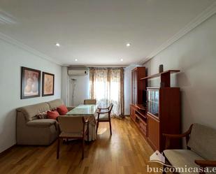 Living room of Flat to rent in Linares  with Air Conditioner and Balcony