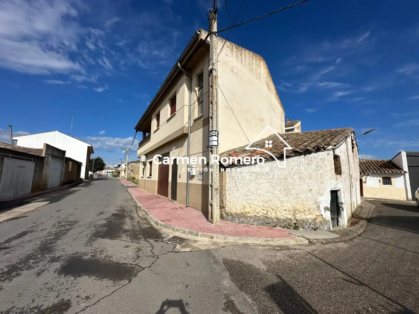 Vista exterior de Finca rústica en venta en El Pino de Tormes con Trastero