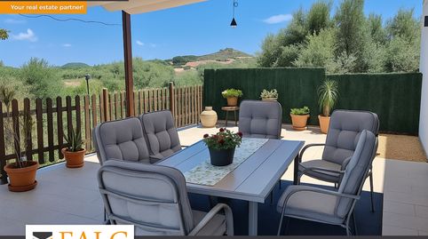 Dos casas, un sueño  Conjunto exclusivo en la Vía Verde