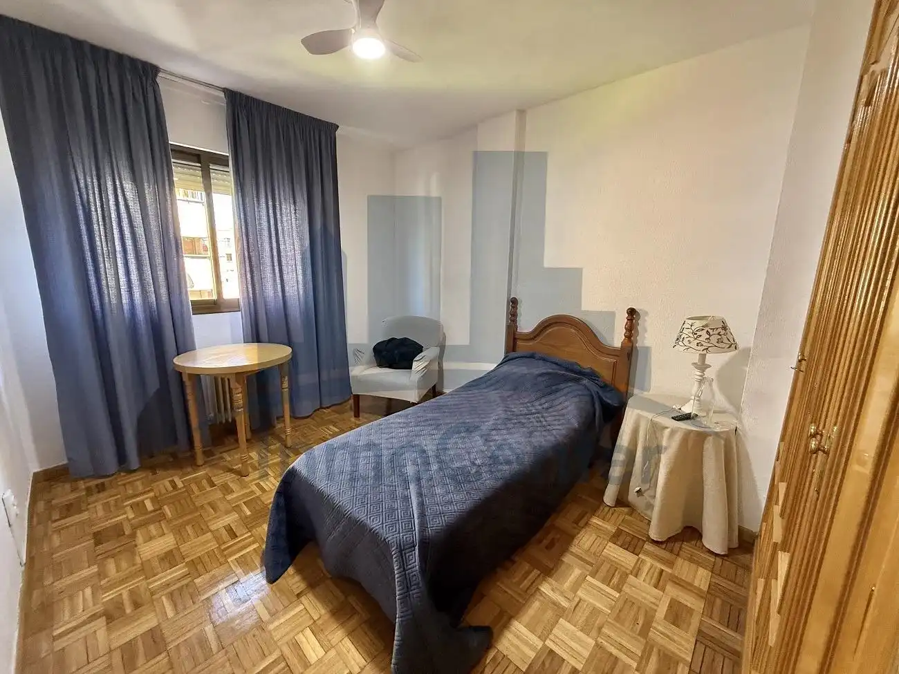 Schlafzimmer von Wohnung zur Miete in Badajoz mit Heizung, Parkett und Terrasse