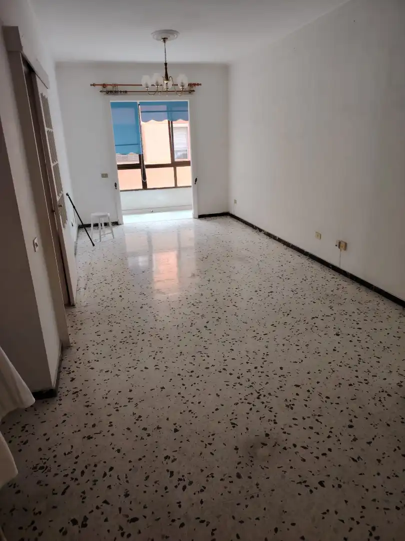 Piso con ascensor en venta en Calle Uruguay, imagen 4