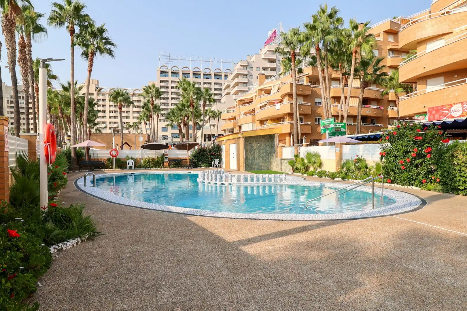 Piscina de Apartamento en venta en Oropesa del Mar / Orpesa con Jardín privado, Terraza y Amueblado