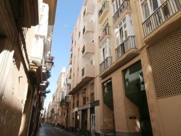 Pis amb ascensor en venda a Calle Cánovas del Castillo