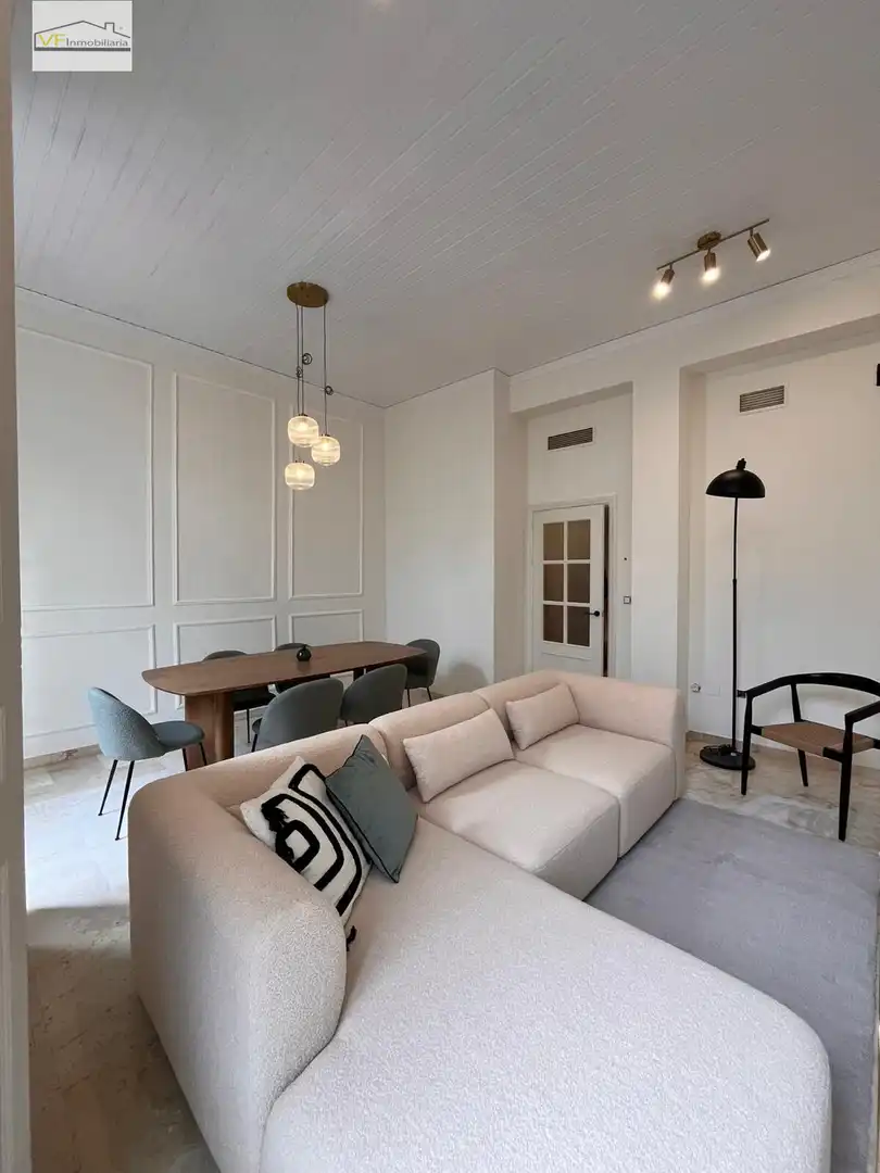 Living room of Flat for sale in Málaga  with Air Conditioner and Balcony