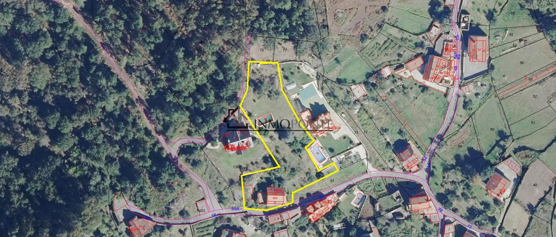 Casa o xalet en venda en Pontevedra Capital  amb Jardí privat