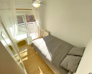 Flat to share in Calle Escoriaza, 13,  Madrid Capital