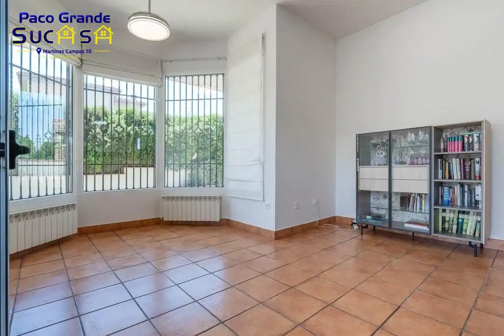 Villa zum Verkauf in Calle Calle Reina Sofía 31, imagen 4