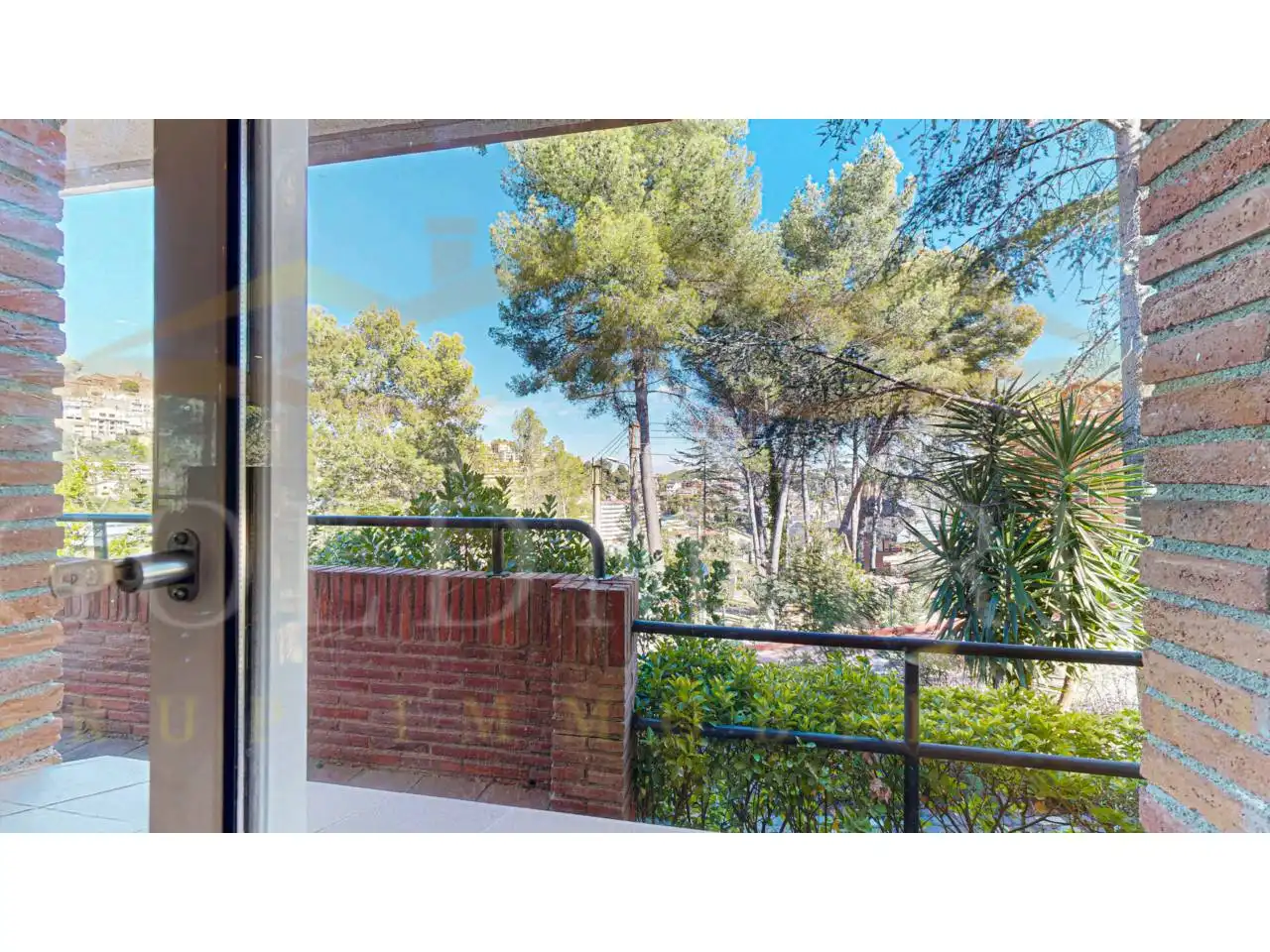 Casa o xalet en venda a Calle Merce Rodoreda, 2, Corbera de Llobregat