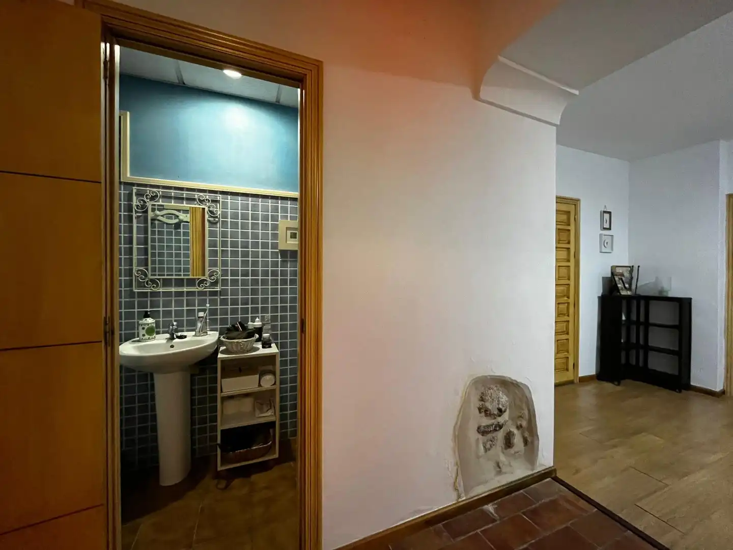 Bathroom of Houses for sale in Morón de la Frontera