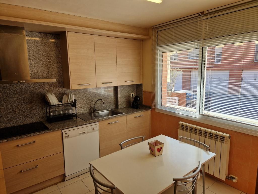 Kitchen of House or chalet for sale in Alpicat  with Air Conditioner, Heating and Private garden