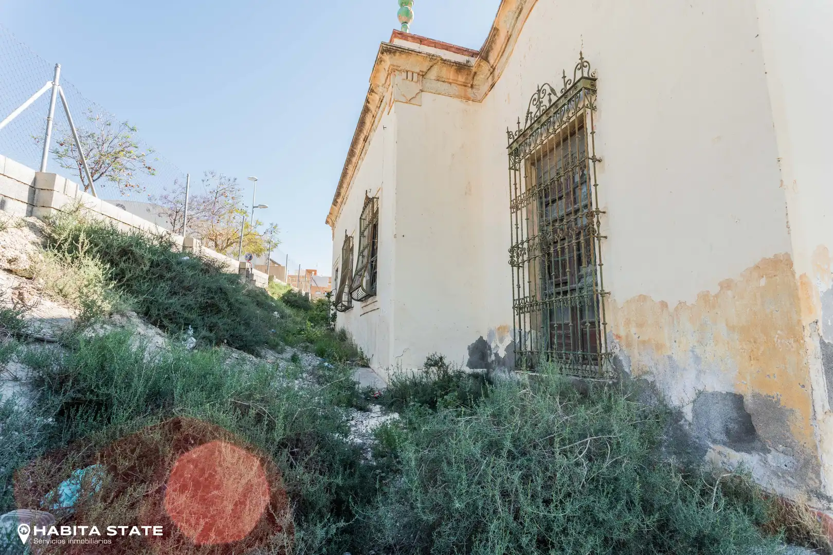 Außenansicht von Residential zum Verkauf in Almería
