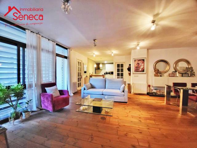 Piso en Venta en Ciudad Jardín - Zoco