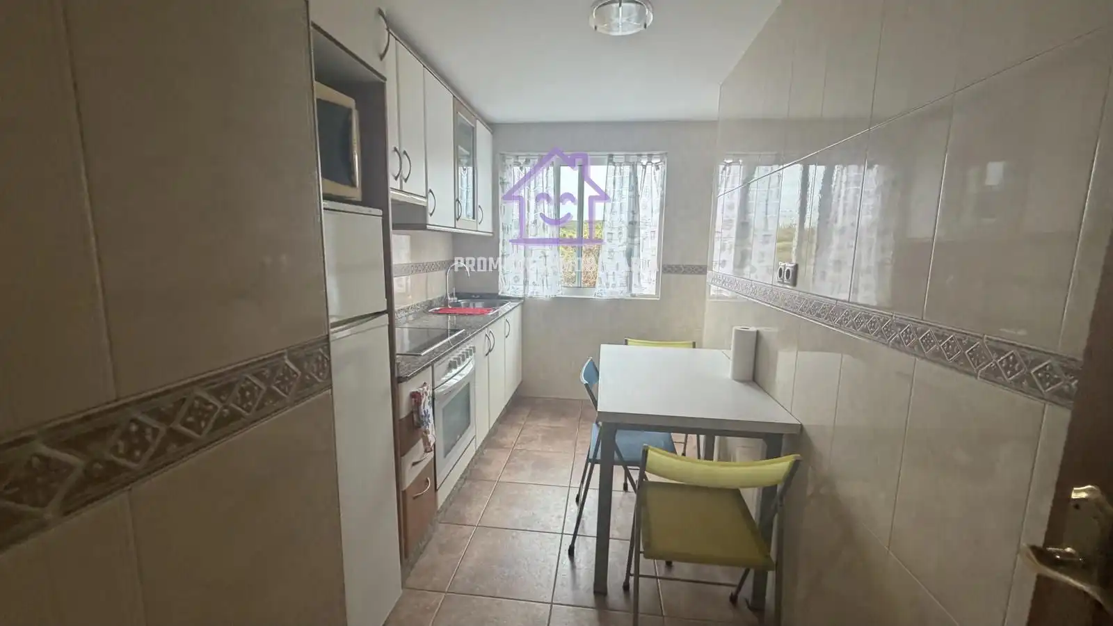 Kitchen of Flat for rent in Arteixo  with Heating, Storage room and Furnished