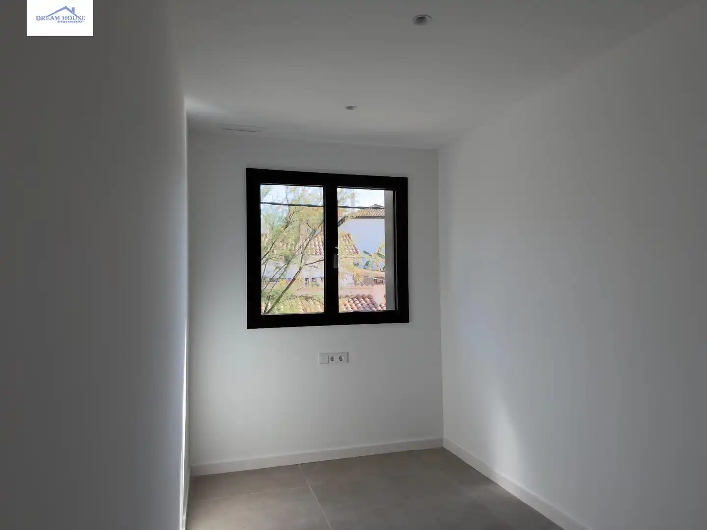 Bedroom of Flat for rent in Alella  with Heating and Community pool