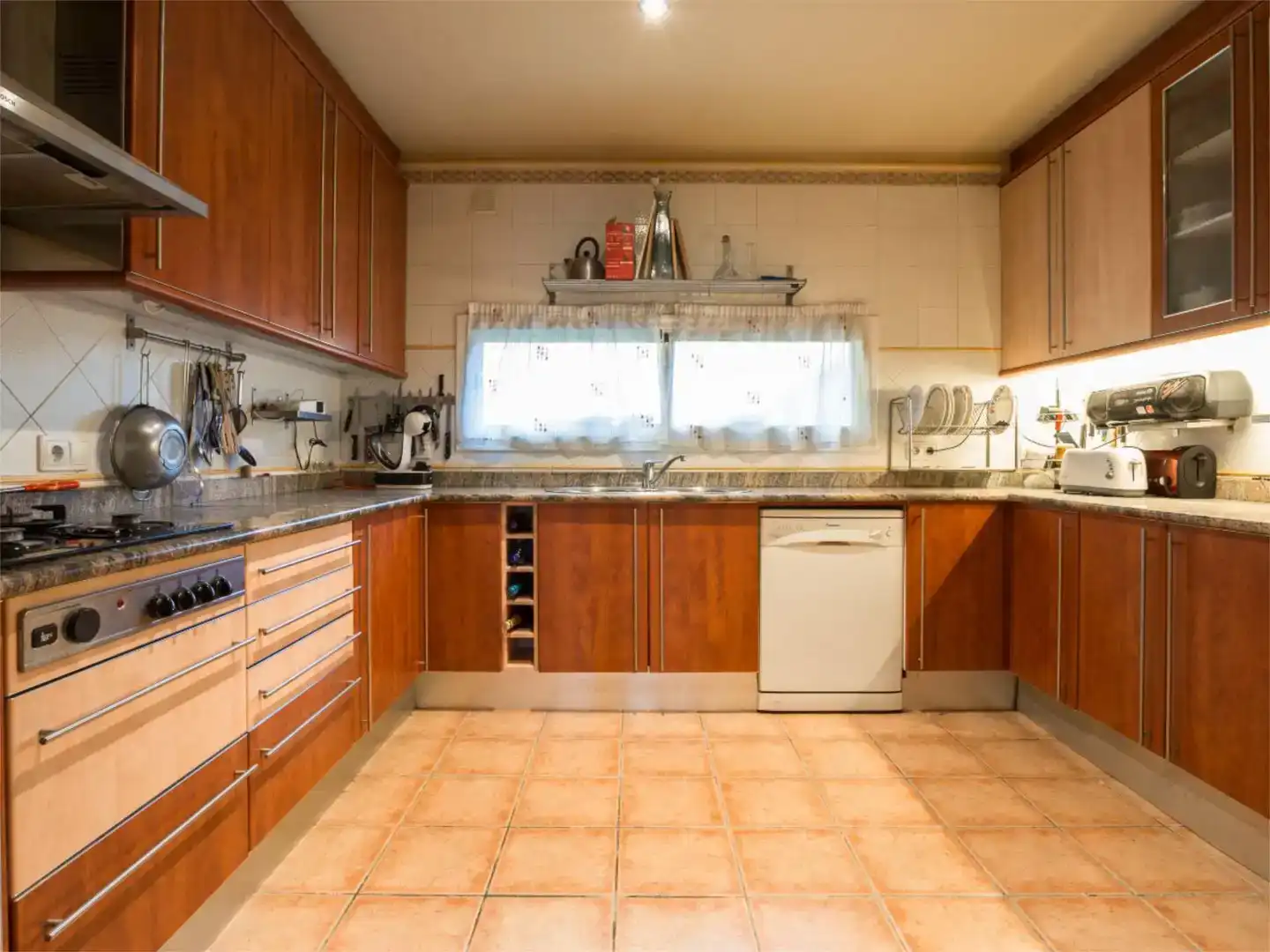 Küche von Wohnung zur Miete in Girona Capital mit Balkon