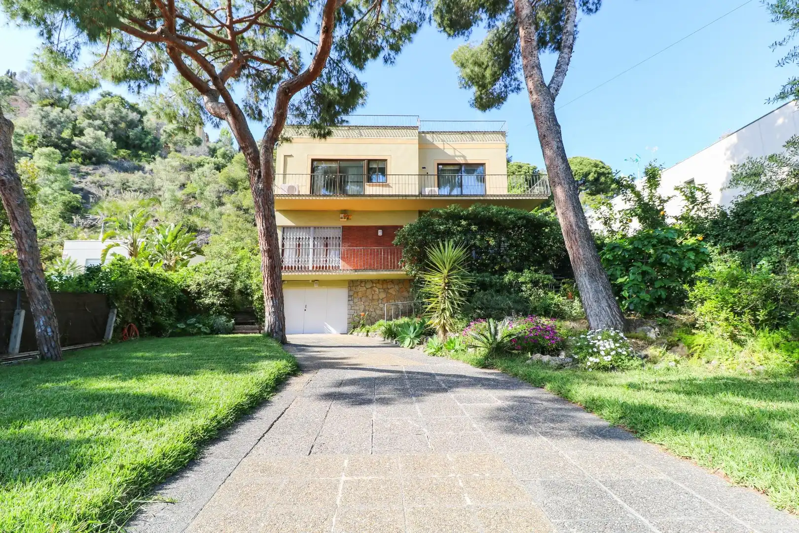 Vista exterior de Casa o xalet en venda en Castelldefels amb Aire condicionat, Calefacció i Parquet