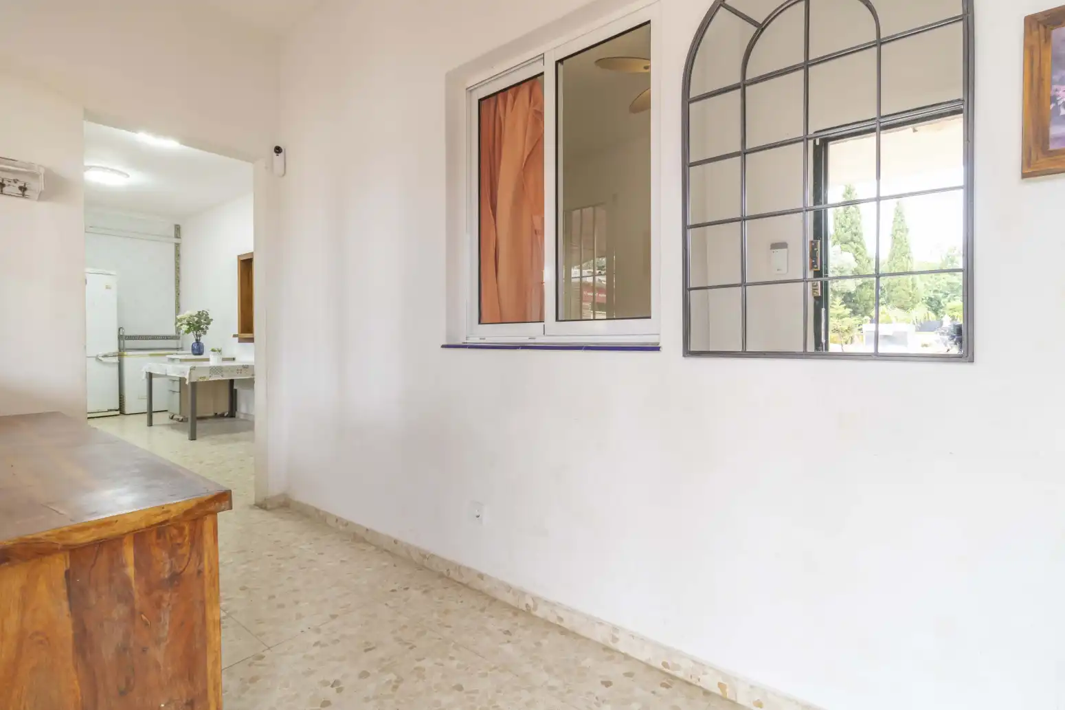 Balcony of Houses for sale in Carmona  with Air Conditioner, Private garden and Swimming Pool
