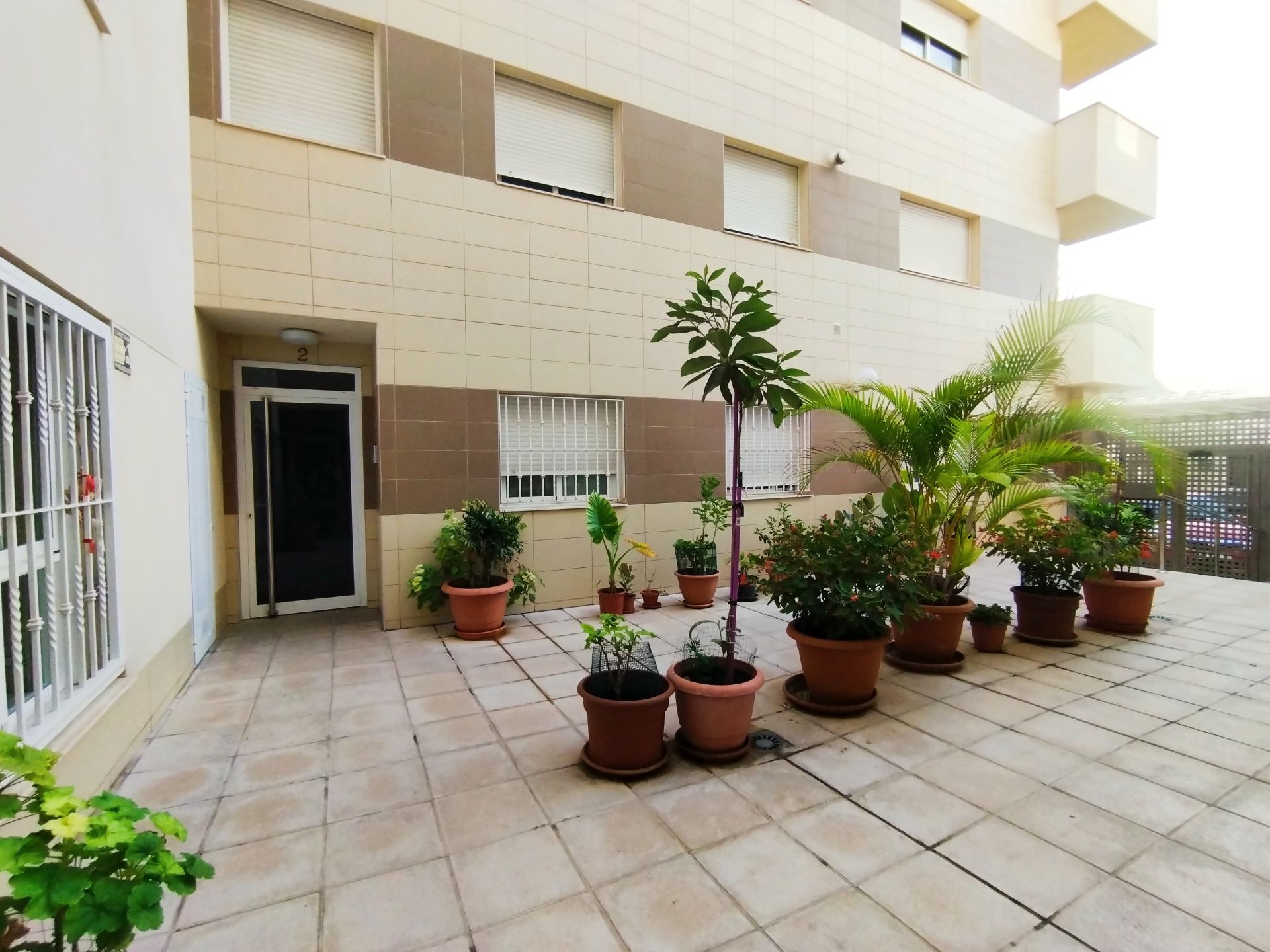 Vista exterior de Piso en venta en San Vicente del Raspeig / Sant Vicent del Raspeig con Aire acondicionado, Parquet y Trastero