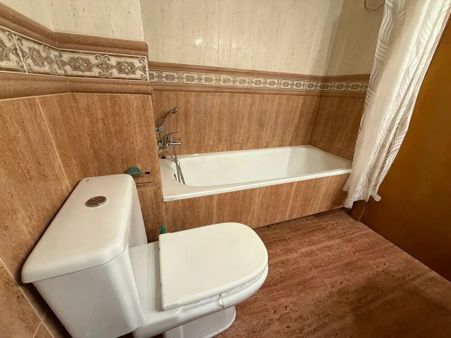 Baño de Piso en venta en Barcelona con Aire acondicionado, Calefacción y Amueblado