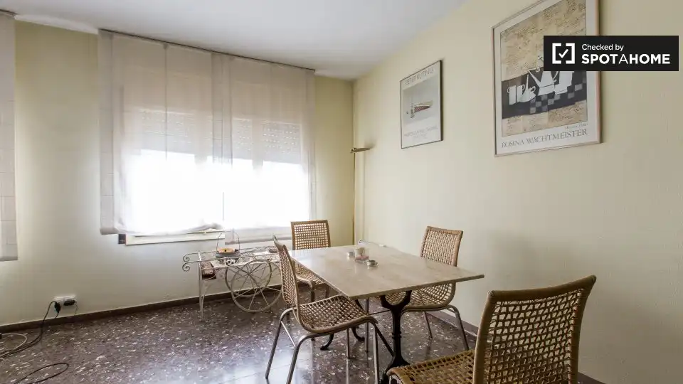 Dining room of Flat for share in Barcelona  with Air Conditioner, Heating and Terrace