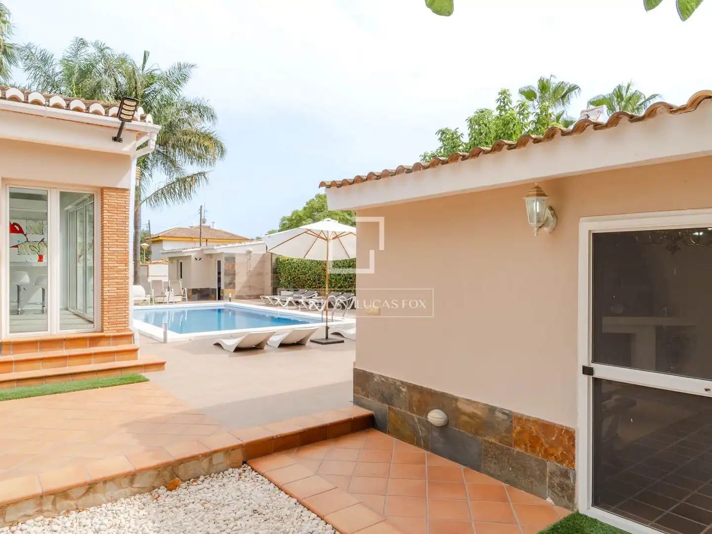 Terrassa de Casa o xalet de lloguer en Bétera amb Aire condicionat, Jardí privat i Moblat