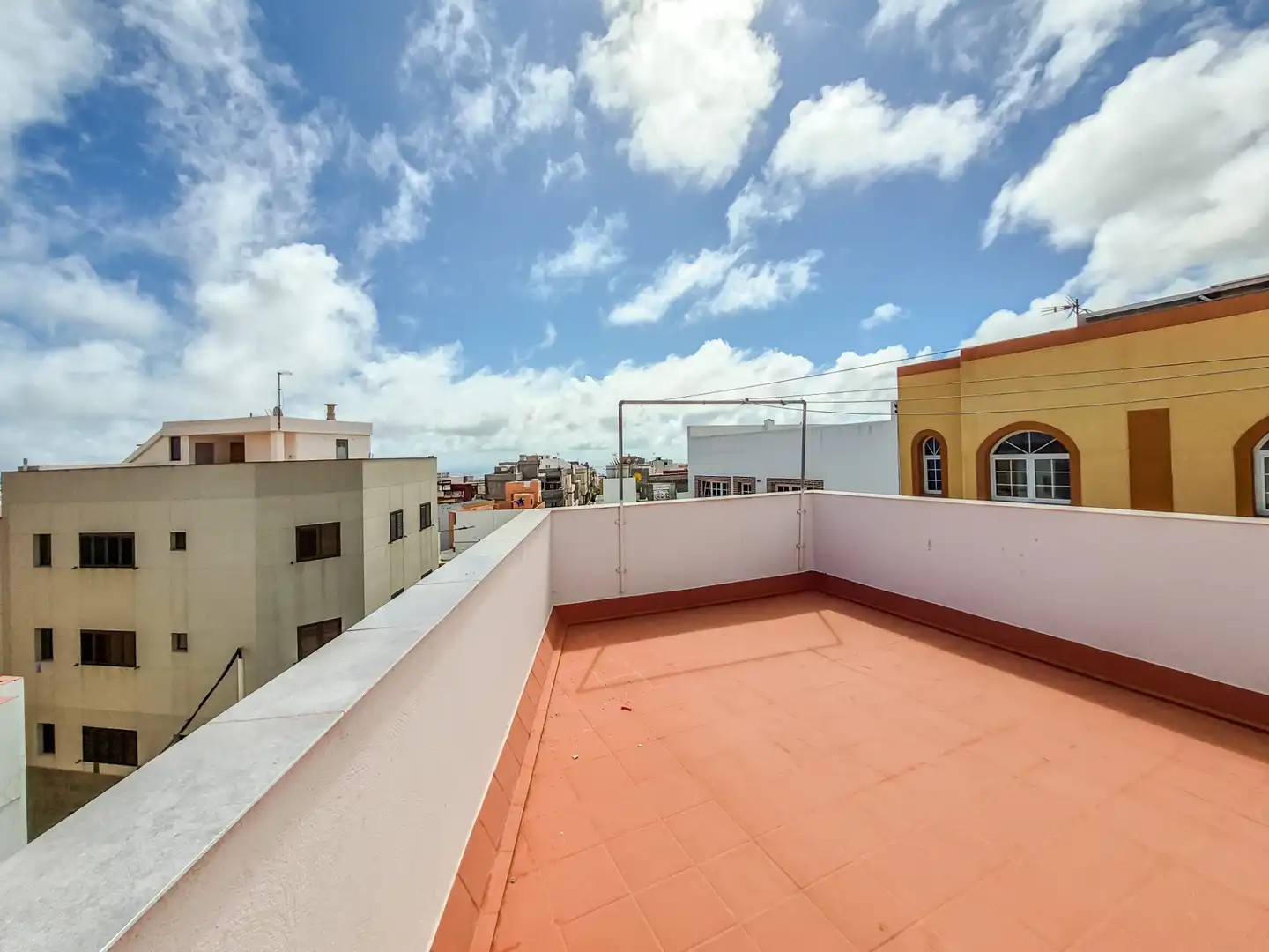 Terraza de Casa adosada en venta en Las Palmas de Gran Canaria con Terraza, Trastero y Amueblado