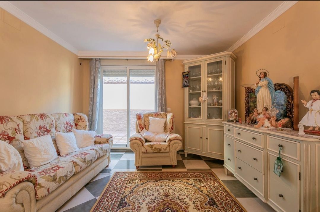Single-family semi-detached for sale