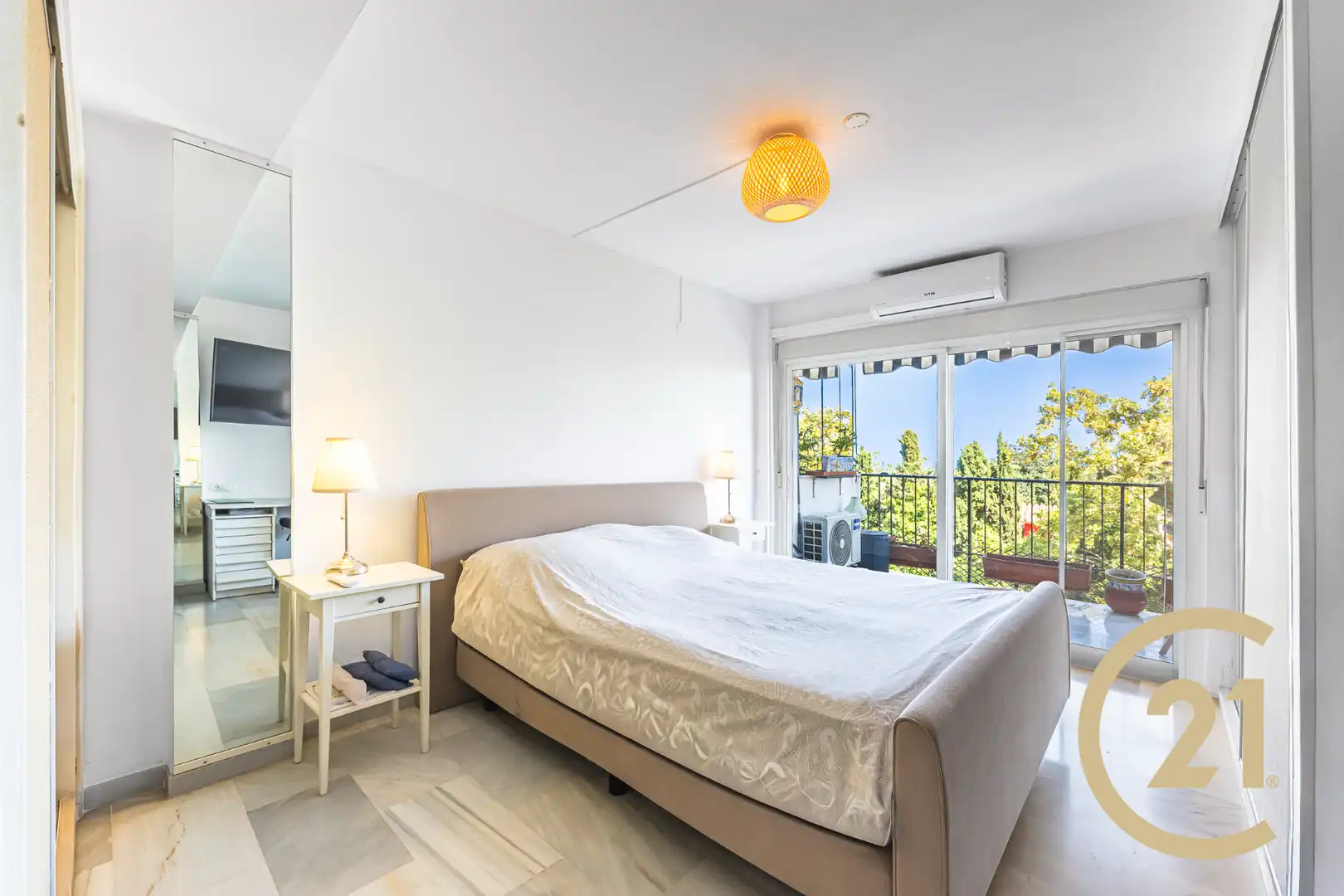 Habitación de Piso en venta en Marbella con Aire acondicionado y Terraza
