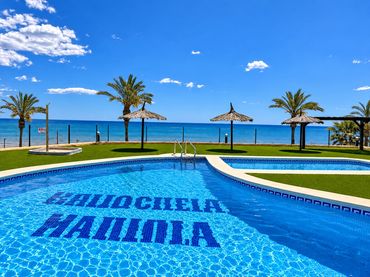 Apartament amb balcó en venda a Carrer dels Mariners 8