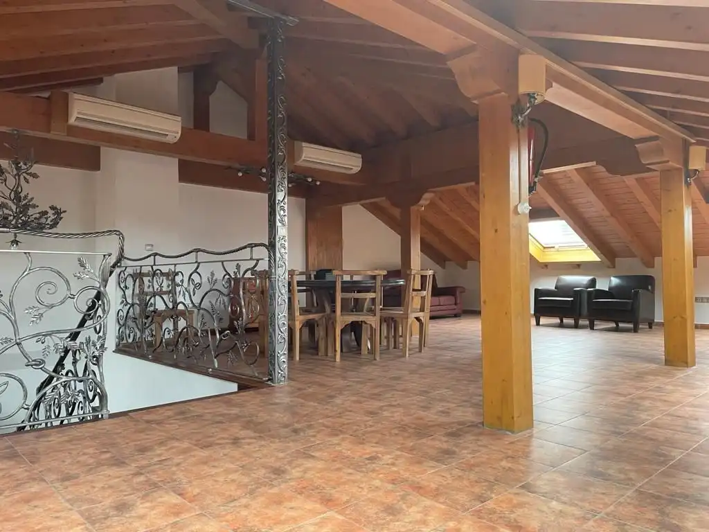Country house zum Verkauf in Calle Mayor, Castañares de Rioja