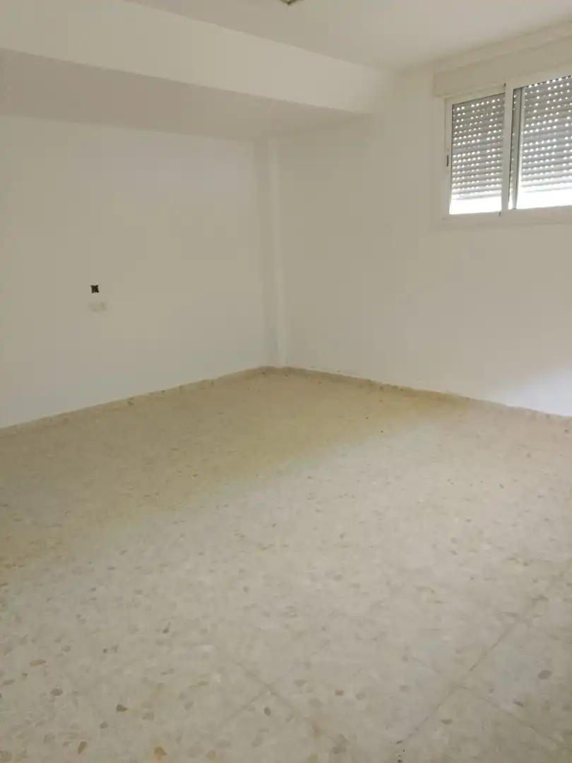 Habitación de Casa o chalet en venta en Dos Hermanas con Jardín privado, Terraza y Balcón
