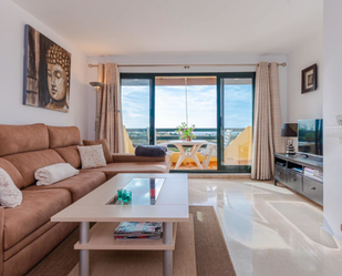 Living room of Flat for sale in Estepona  with Air Conditioner, Terrace and Furnished