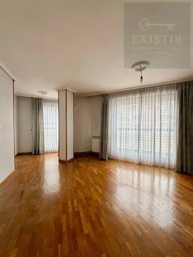 Sala de estar de Piso en venta en Palencia Capital