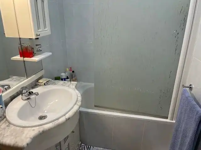 Badezimmer von Wohnung zum Verkauf in Premià de Mar mit Heizung und Möbliert