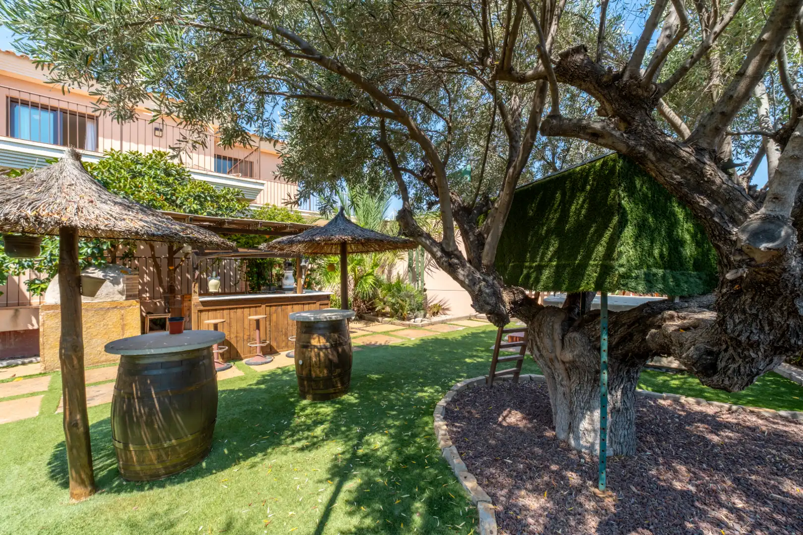 Garden of Houses for sale in El Campello  with Air Conditioner, Heating and Private garden