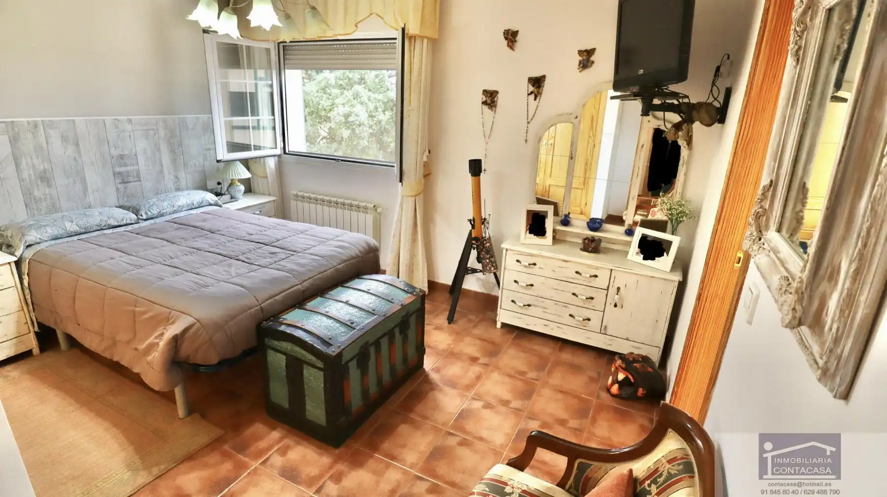 Dormitori de Casa o xalet en venda en Miraflores de la Sierra amb Calefacció, Terrassa i Traster