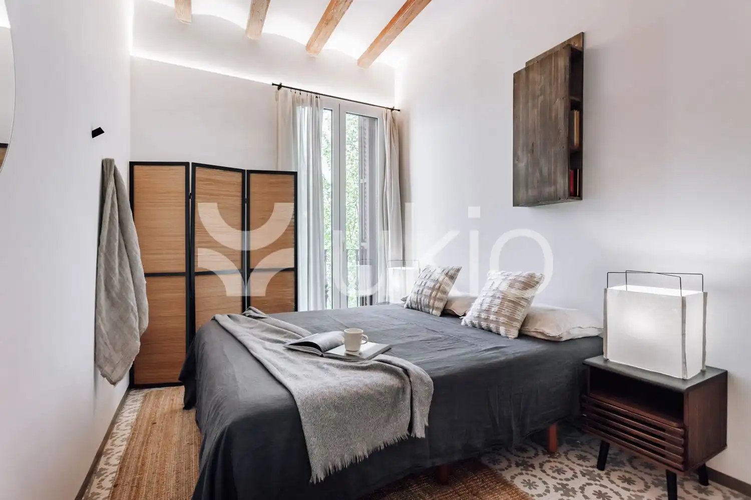 Apartment with terrace to rent in Carrer de Manso, imagen 2
