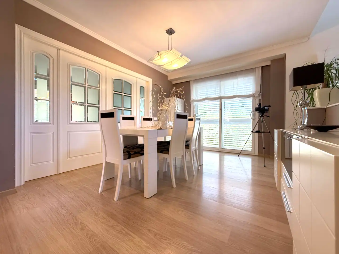 Detached house with pool for sale in Carrer de Josep Clarà, imagen 27