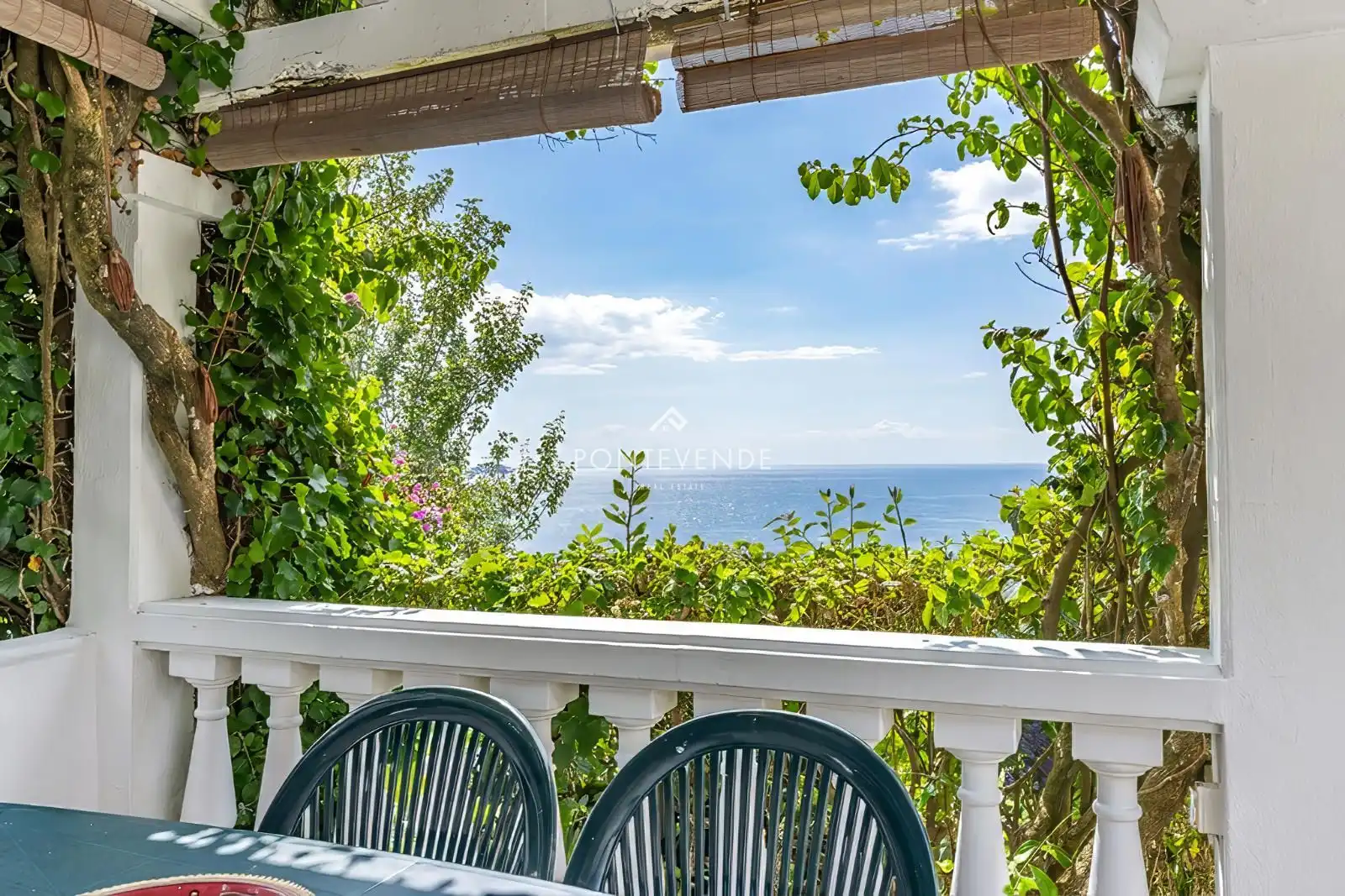 Balcony of Houses for sale in Vigo   with Private garden, Terrace and Furnished