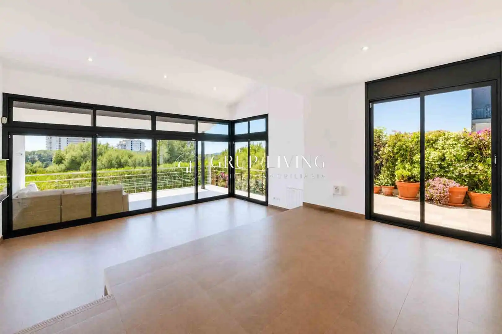 Exterior view of Houses for sale in Sant Pere de Ribes  with Air Conditioner, Heating and Private garden