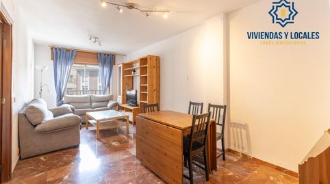 Foto 2 de Piso en venta en Pajaritos, Granada Capital