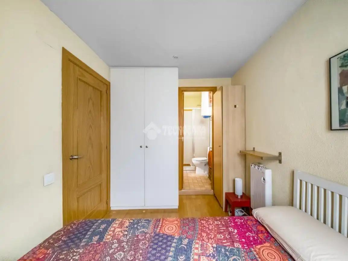 Schlafzimmer von Wohnung zum Verkauf in Madrid mit Klimaanlage und Heizung