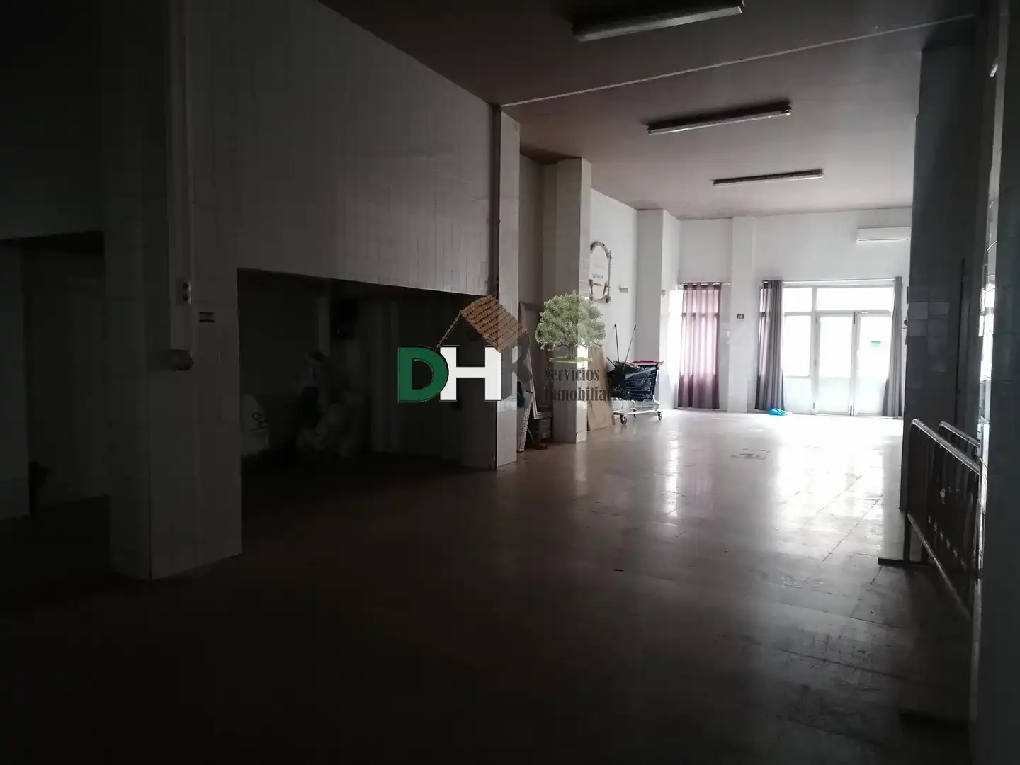 Business premises for sale in Casar de Cáceres, imagen 4