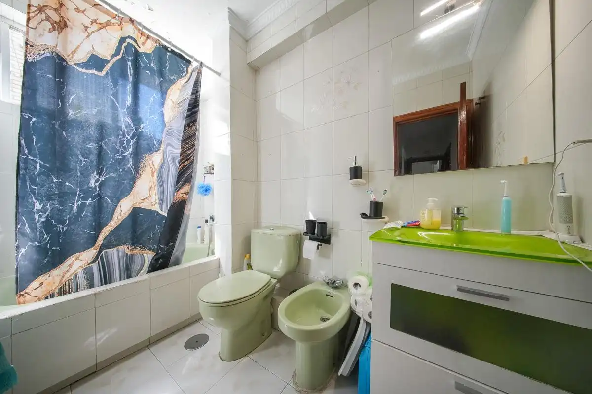 Bathroom of Flat for sale in Leganés  with Heating