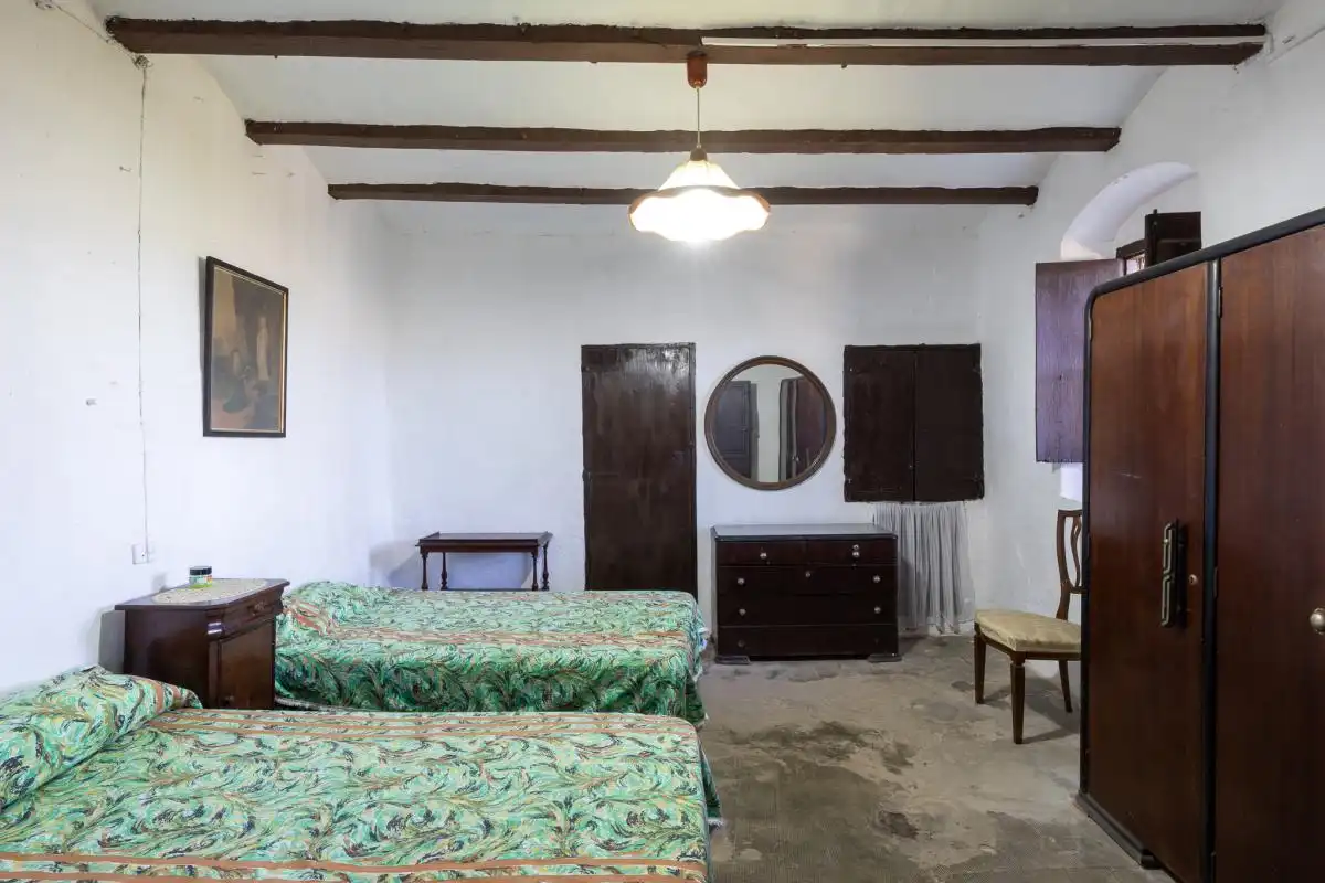 Houses for sale in Carrer ľ Alqueria de les Torres, Park Nord - Casona