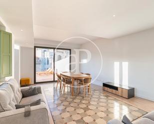 Living room of Flat to rent in  Barcelona Capital  with Air Conditioner, Heating and Terrace