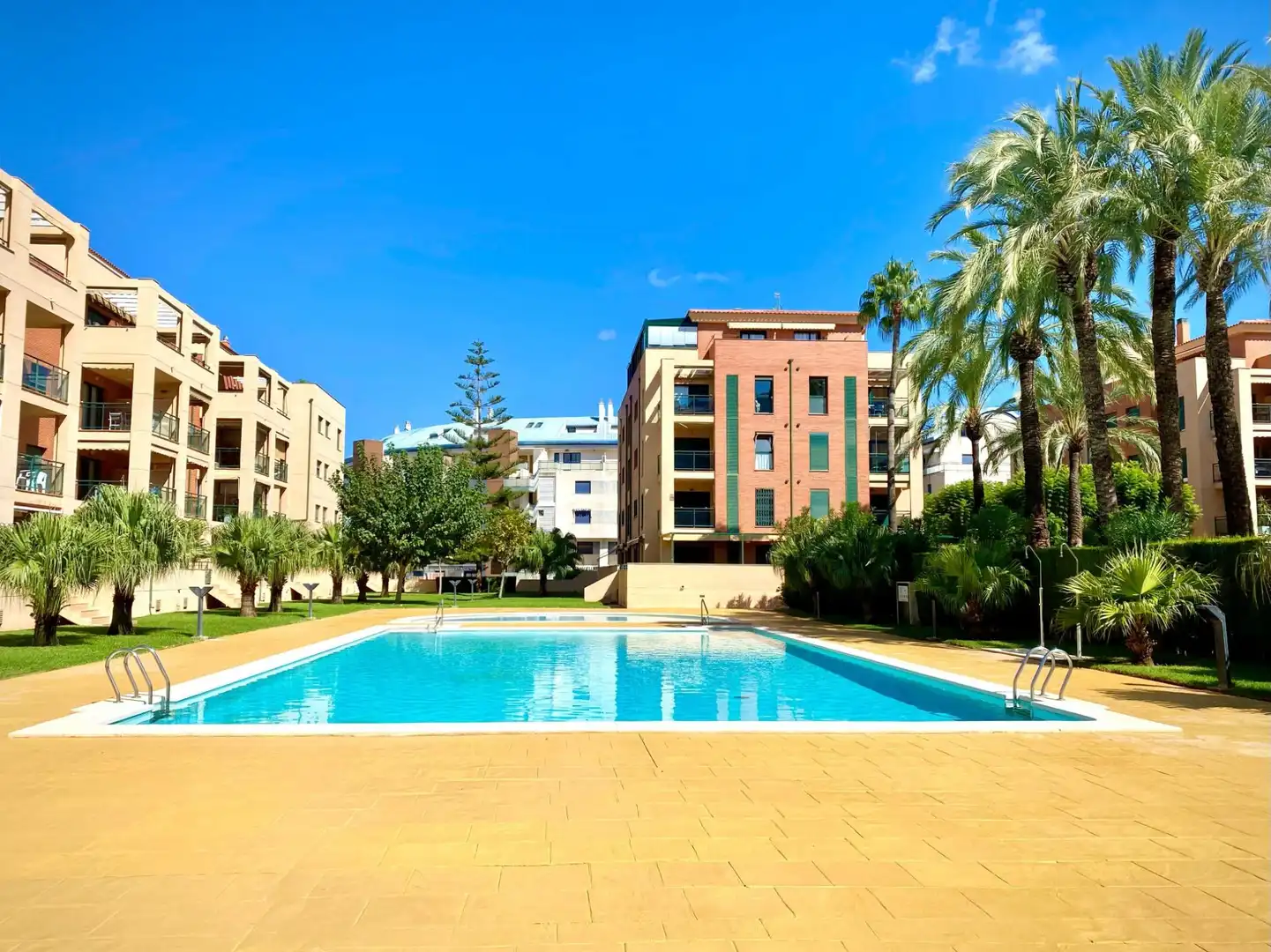 Swimming pool of Apartments for sale in Dénia  with Air Conditioner, Heating and Private garden