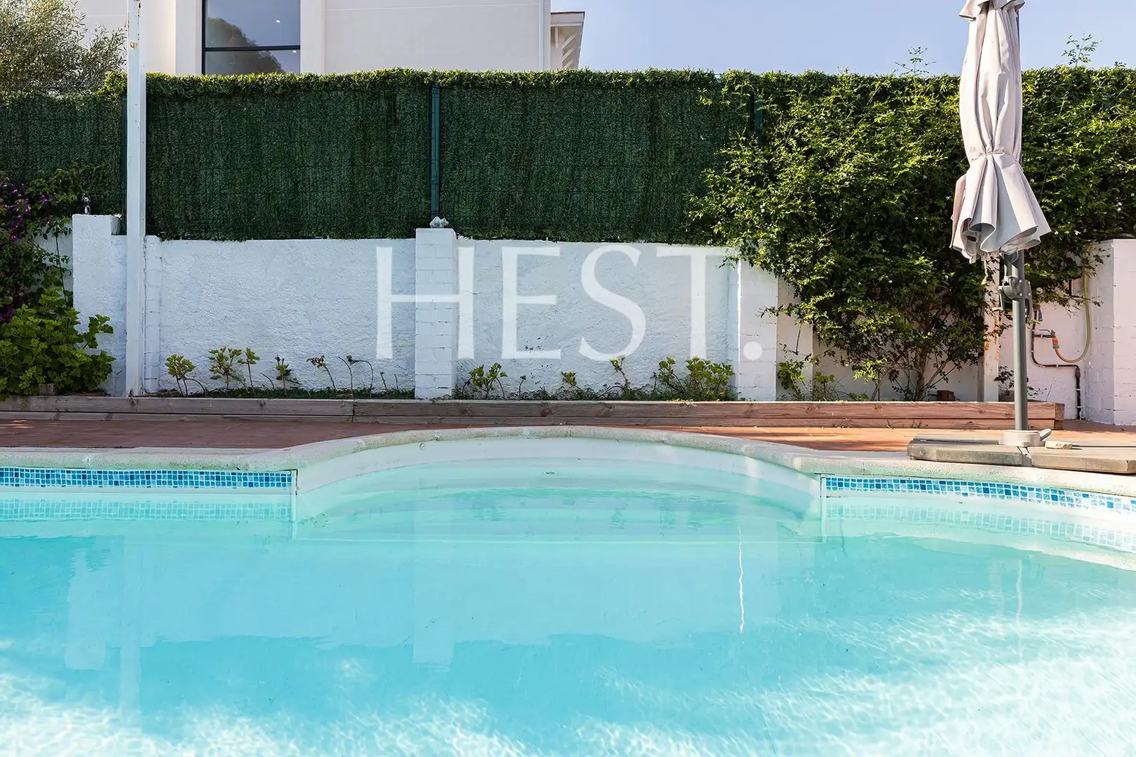Piscina de Casa o chalet en venta en Castelldefels con Calefacción, Jardín privado y Parquet
