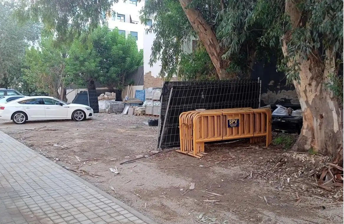 Terreno residencial en venta en Carrer del Pare Antón Martín 12, imagen 3
