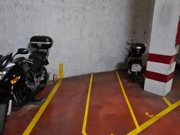 Parking of Garage for rent in Cruz de Humilladero